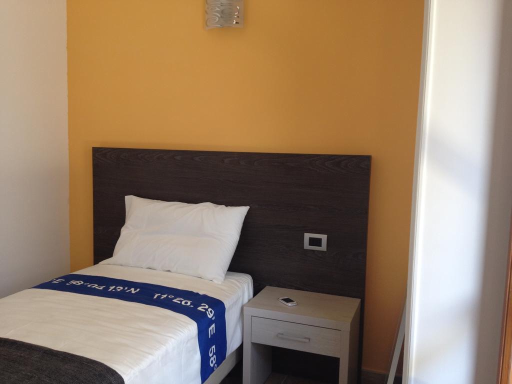 Trastevere'S Friends Rome Room photo